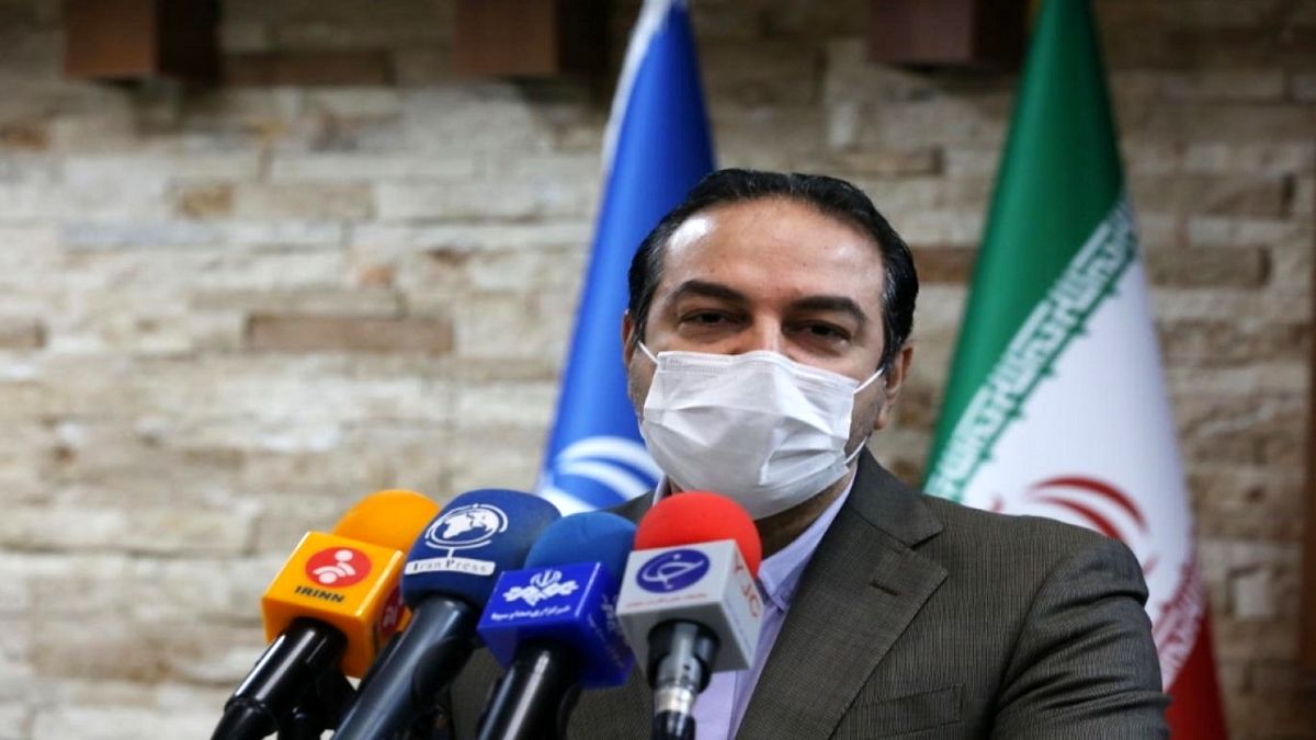 صدور گواهینامه واکسیناسیون کرونا برای سفر خارجی/ تزریق واکسن در روز انتخابات صحت ندارد