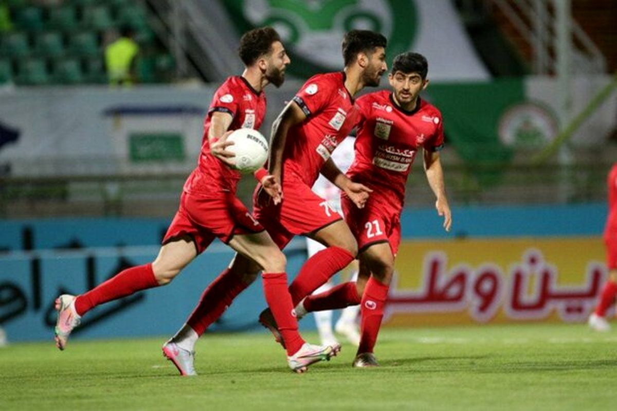 بازگشت پرسپولیس به بازی و کسب ۳ امتیاز/ ذوب‌آهن به سپاهان کمک نکرد