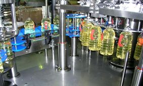 فروش اجباری کالا همراه روغن توسط شرکتهای پخش به بنکداران!