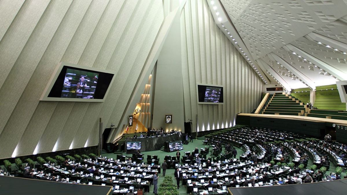 قدرت قالیباف در مجلس بیشتر شد/ بده بستان در مجلس یازدهم/ رقابت تنگاتنگ پایداری ها با نمایندگان نزدیک به رئیس مجلس