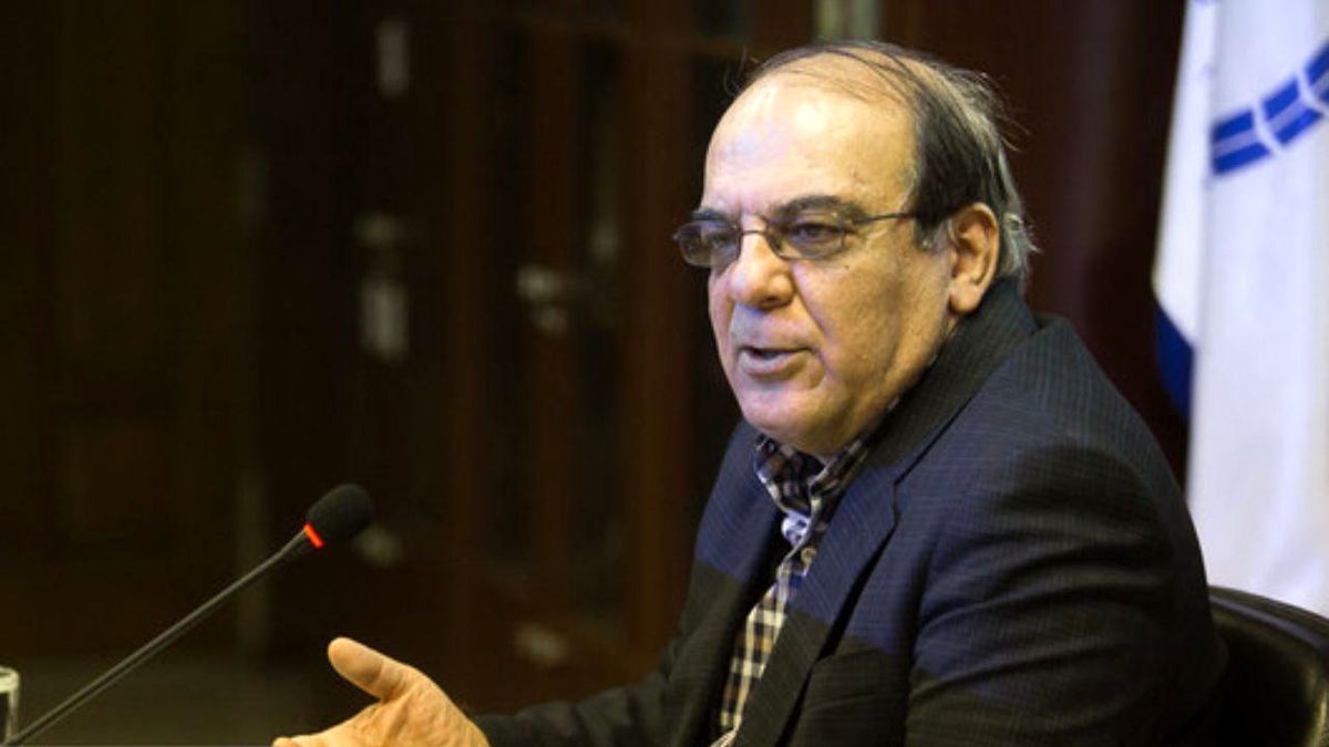 عباس عبدی: اصولگرایانی که می گویند طالبان امروز طالبان دیروز نیست، اشتباه بزرگی می کنند