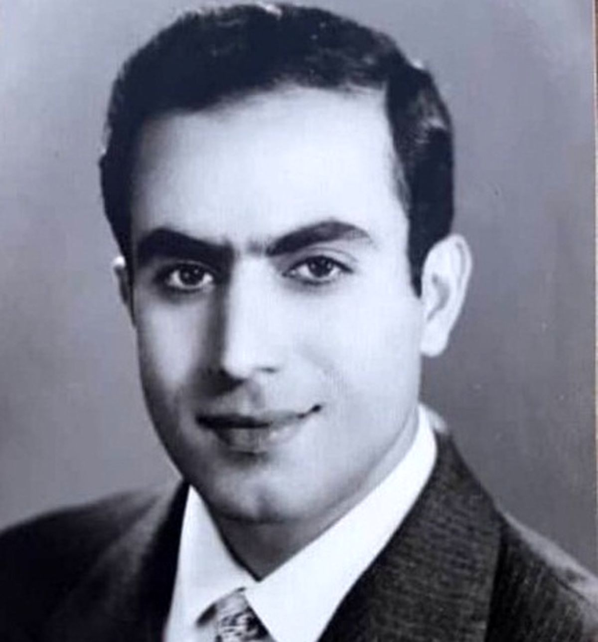 یک شاهینی پر کشید/ محمود شکیبی درگذشت