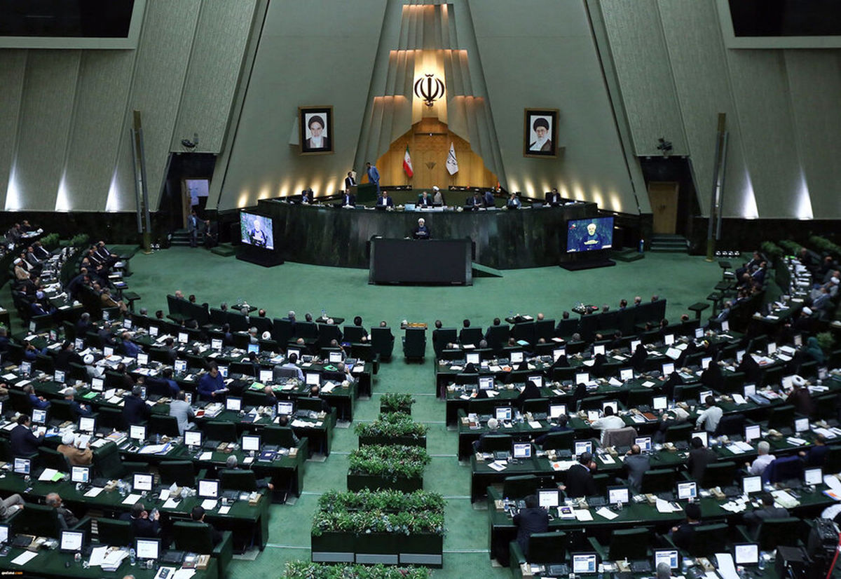فراکسیون مستقلین ولایی: طرح مجلس برای اینترنت از دستور کار خارج شود
