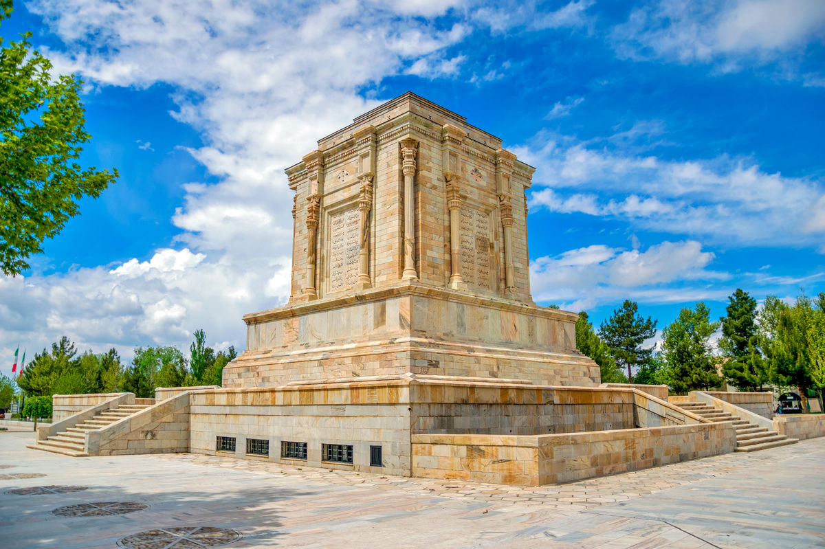 باز زنده سازی عرصه فرهنگی – تاریخی توس
