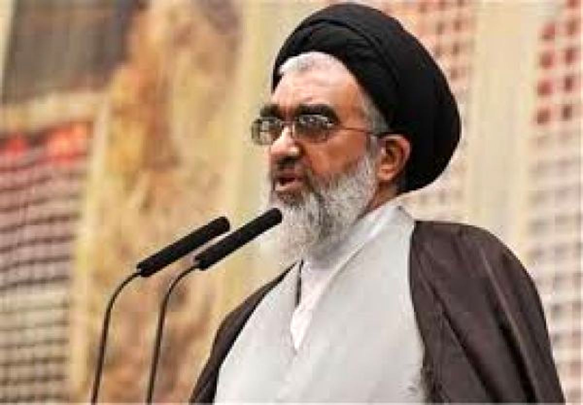 آیت‎الله سعیدی:پیرزنی عشوه‌گر درخور تکریم نیست/ نمایندگان حفظ ارزش‎ها را برهمه چیز مقدم بدانند