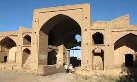 مرمت کاروانسرای تاریخی عباس‌آباد میامی