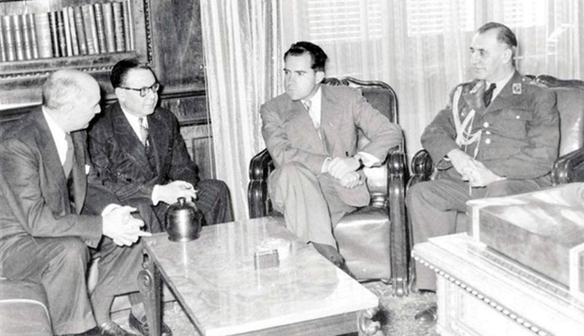 زاهدی می‌خواست در یکی از استان‌ها حکومتی به نام «ایران آزاد» تشکیل دهد