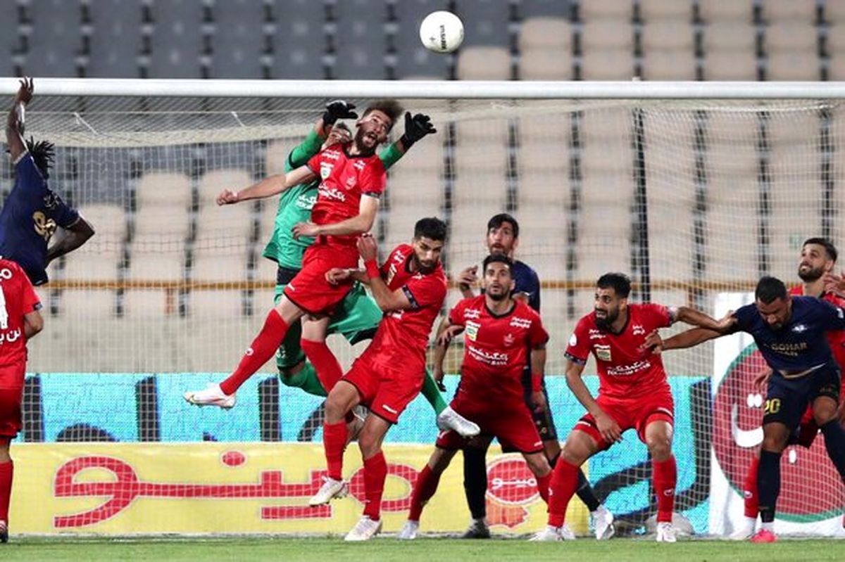 مدیرعامل پرسپولیس در بن بست/ گل‌محمدی به فکر جذب یک گزینه جدید!