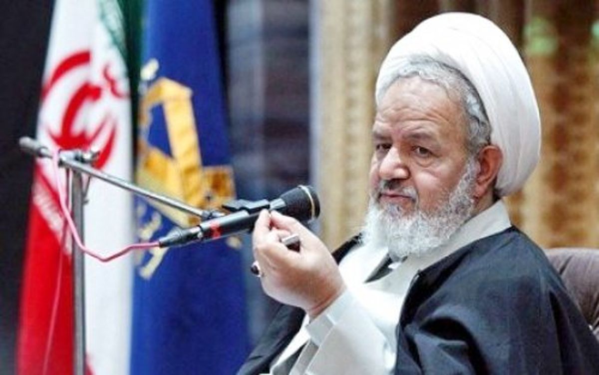 رهبر معظم انقلاب با هوشمندی و اقتدار، تهدیدات را به فرصت تبدیل کرده اند