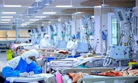 سرما و ازدحام احتمال برخاستن موج ششم کرونا را افزایش می‌دهد