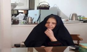 همسر سید مصطفی خمینی: آقا مصطفی مدرن و امروزی بود؛ سر حجاب بر من سخت نمی‌گرفت / مثل آخوندها نعلین نمی‌پوشید؛ کفش‌هایش از خارج می‌آمد