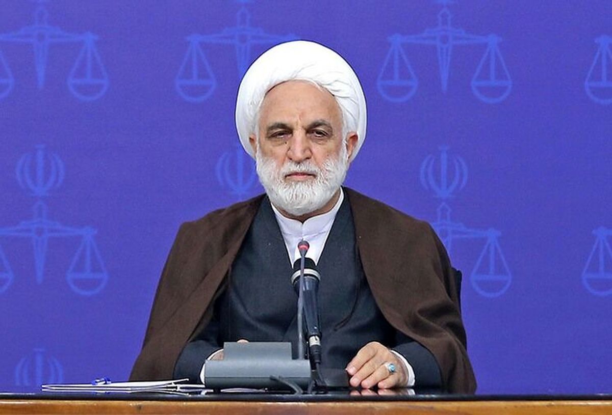 واکنش تلویحی اژه ای به توهین ها به آیت الله صافی گلپایگانی/ منافقین با شعار‌های ارزشی وارد میدان شدند اما با انحراف از مسیر حق به فقها، مراجع، حضرت امام و دین پشت کردند
