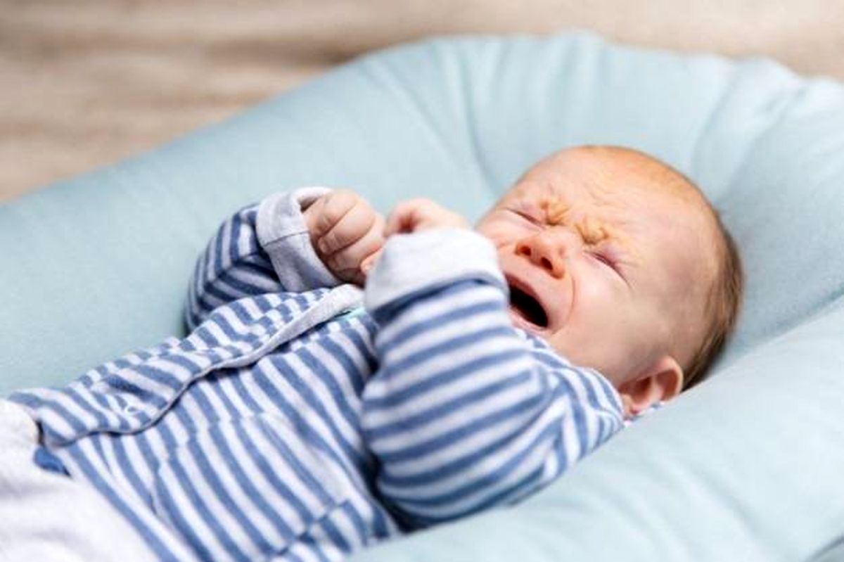 عوارض گریه زیاد برای مغز نوزاد