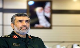 سردار حاجی زاده: عهد بسته‌ایم آمریکا را از منطقه اخراج کنیم