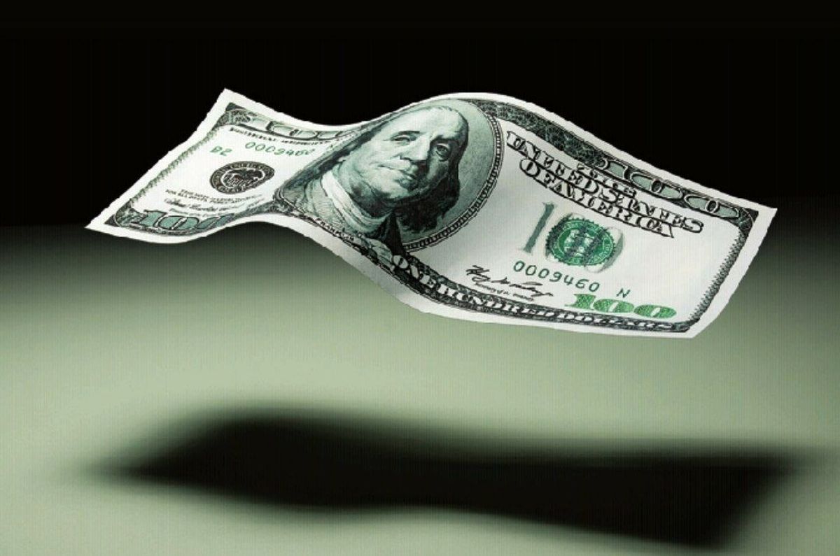 چه کسی قیمت دلار را بالا برد؟ / پای دولتی‌ها در میان است!