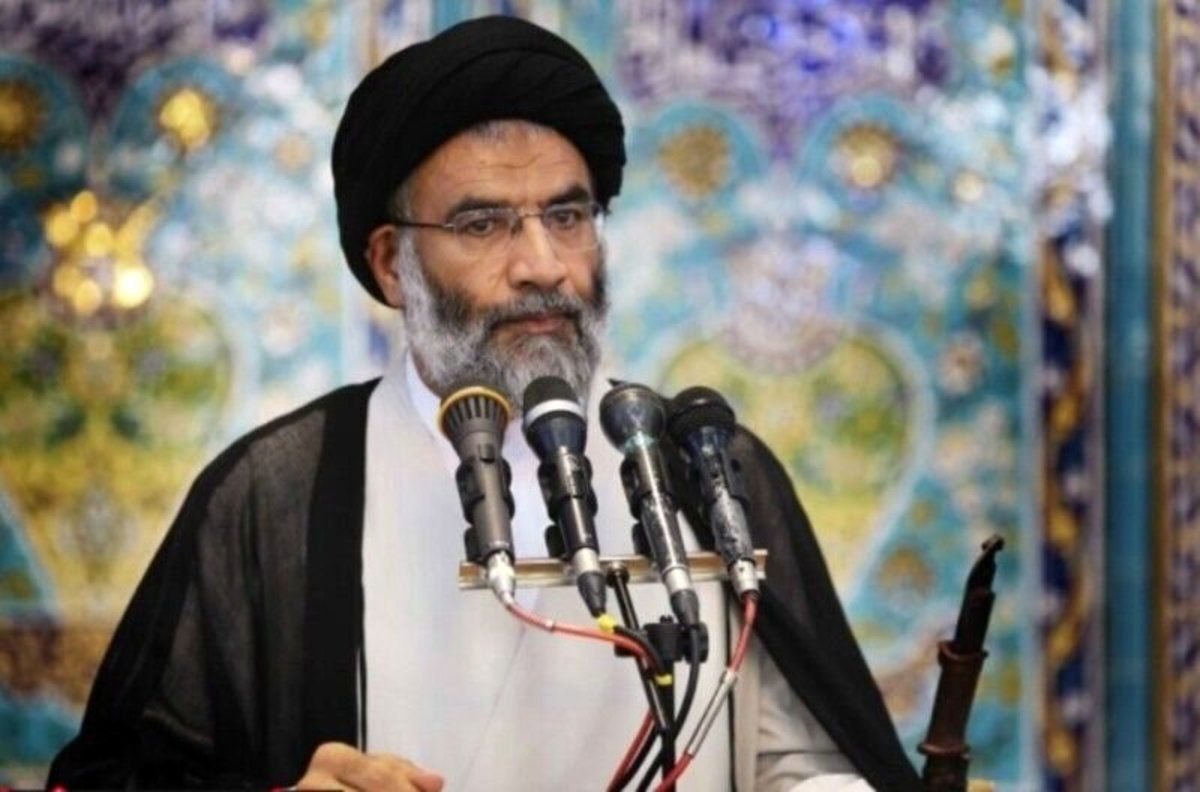  امروزه زنان اگر هنر کنند 4 فرزند به دنیا می‌آورند که جای تاسف است