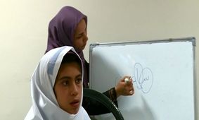 دختری که ذهن مادرش را از دور می خواند!