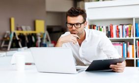 چرا باید از ارسال ایمیل های کاری در اولین روز هفته خودداری کرد؟