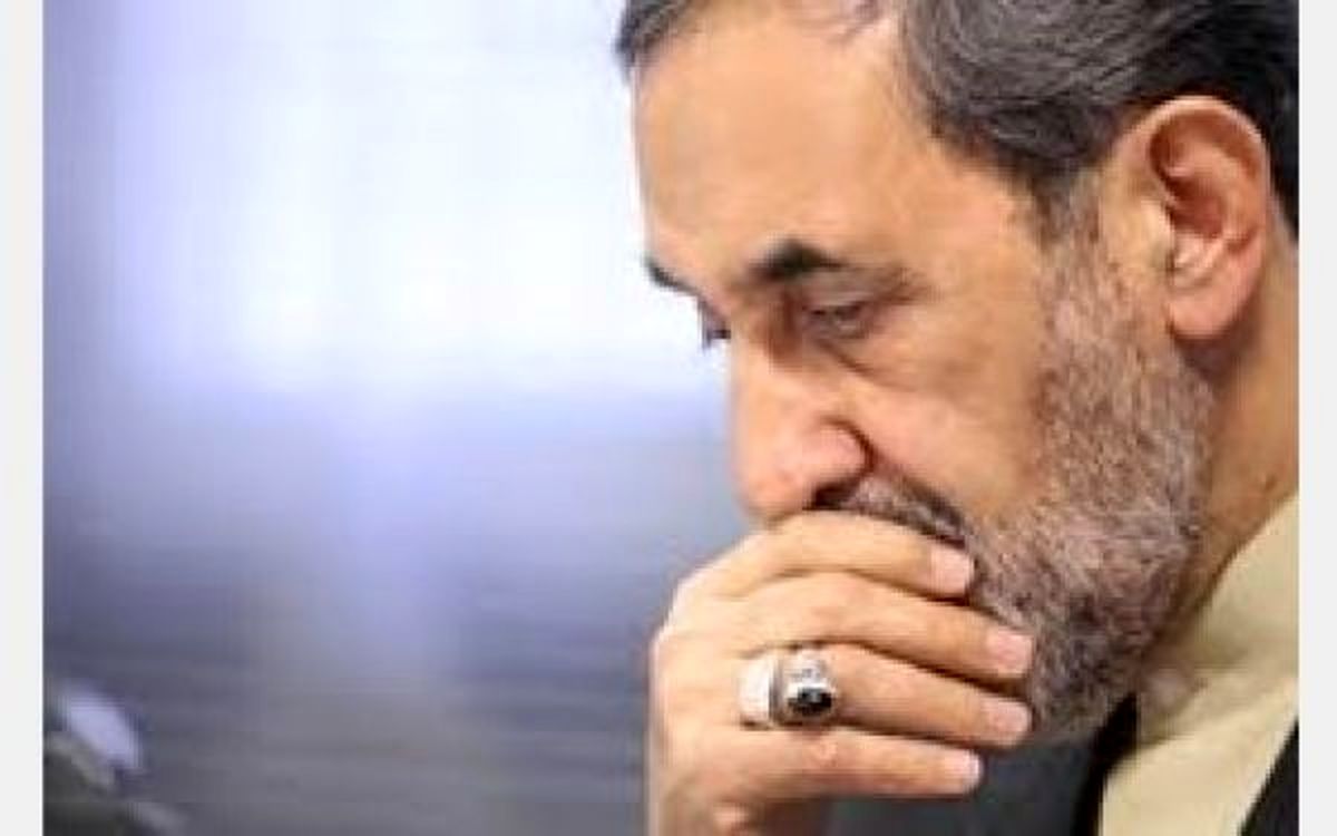 باید حرمت عرصه دانشگاه، استاد و دانشجو را نگهداریم