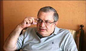 سعید حجاریان: «رفراندوم» سوال سیاسی است و جواب حقوقی ندارد/ این حربه همه‌پرسی امری خطرناک است
