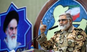 نیروهای مسلح ایران هیچگاه غافل نمی شوند/مسئولین به فکر اقتصاد باشند