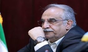 واکنش وزیر اقتصاد به خبر «ورشکستگی بانک‌ها»