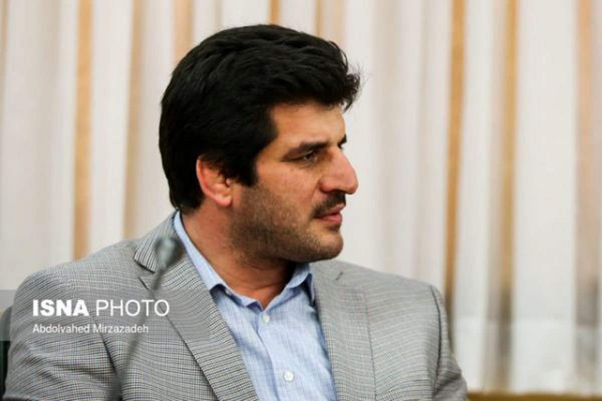 خادم خطاب به منتقدان: به تاسی از سردار سلیمانی جلوی ورزشکاران حرکت کنید