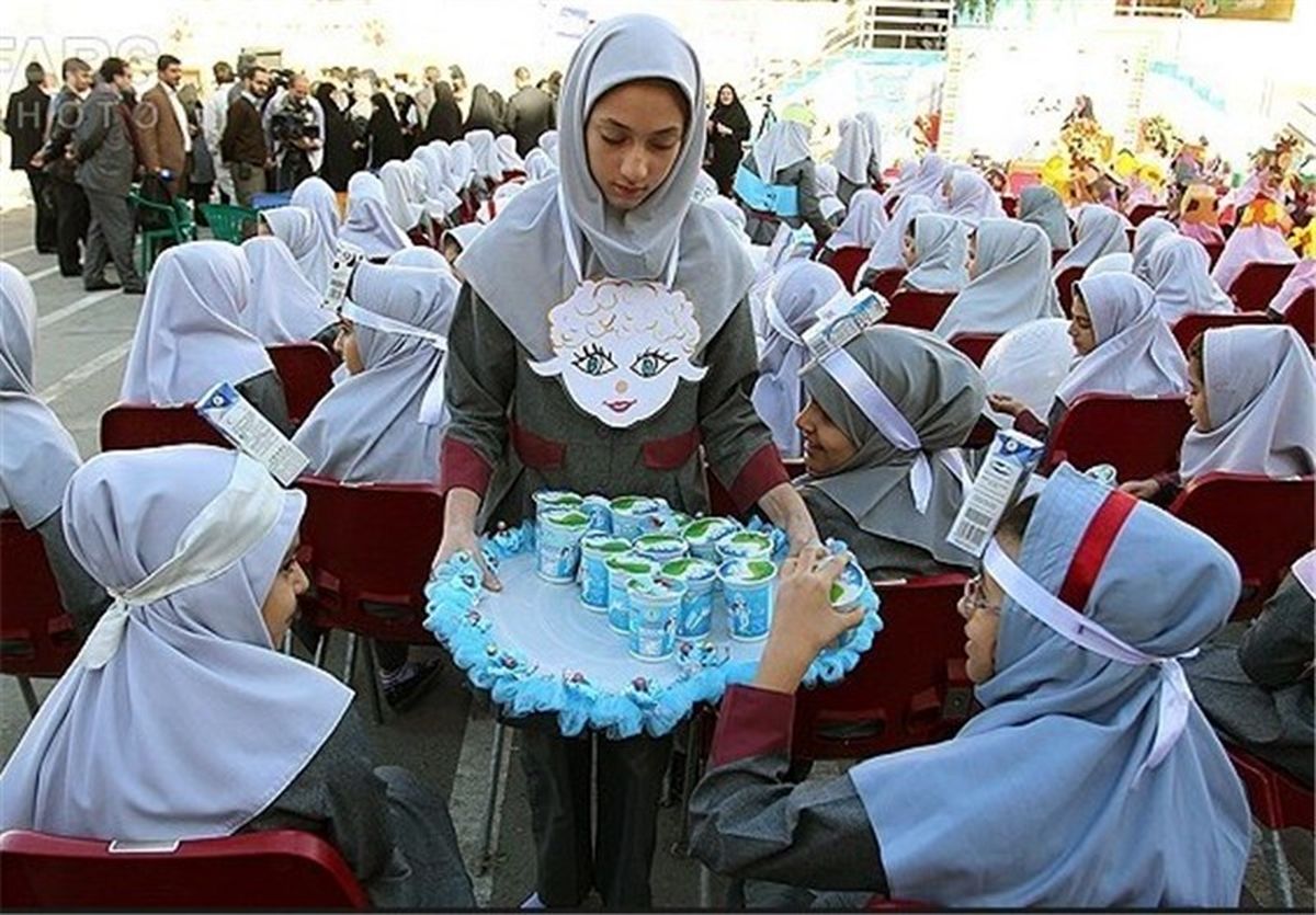 ۳۲۰ هزار دانش‌آموز هرمزگانی تحت پوشش طرح شیر رایگان قرار گرفتند