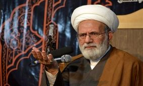 امام جمعه موقت مشهد: آمریکا و انگلیس، 40 سال است برابر شیعه عدالت خواه و مرجعیت اصلی، سیلی می‌خورند