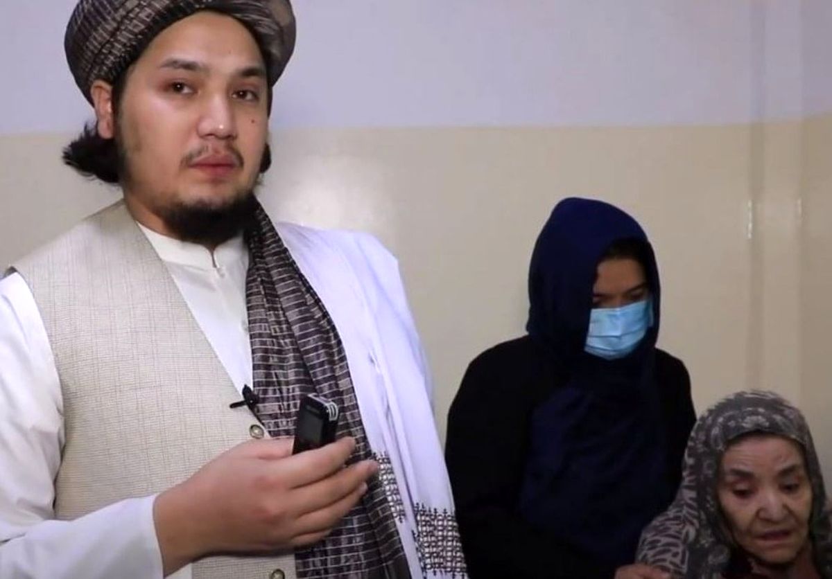 طالبان یک زن را که ۲۵ سال در زندان خانگی بوده آزاد کرد/ ویدئو
