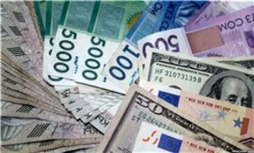 آغاز سیر نزولی دلار در بازار