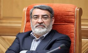وزیر کشور از واحد صنعتی «آلومرول» اراک بازدید کرد