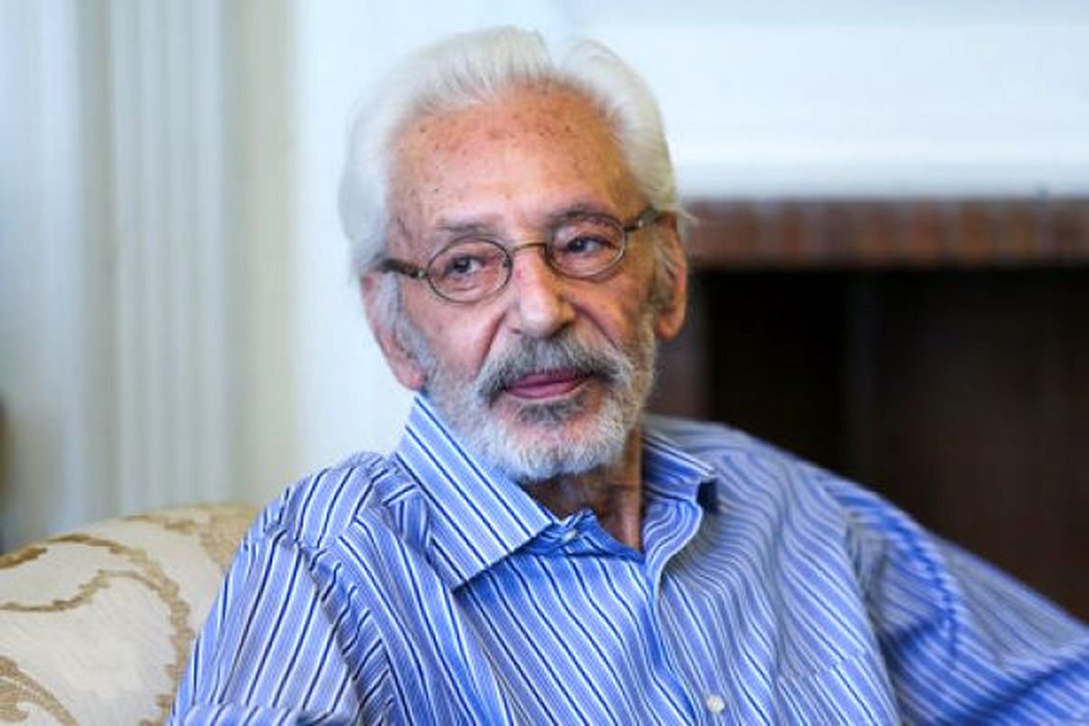 جمشید مشایخی در بیمارستان بستری شد