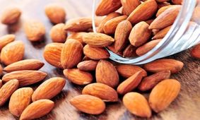 معجزه خوردن بادام در طول روز