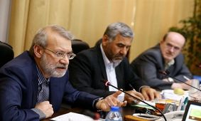 رئیس مجلس در جریان کمبودها و مشکلات دارویی قرار می گیرد