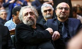 ژست متفاوت مسعود کیمیایی و پسرش در آلمان/ عکس