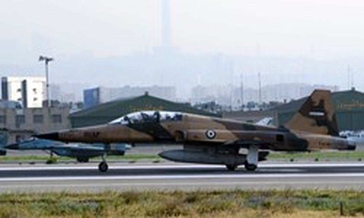 جنگنده نیروی هوایی ارتش در دزفول سقوط کرد