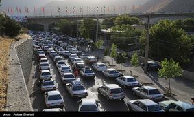 ترافیک در آزادراه‌های استان قزوین نیمه‌سنگین است