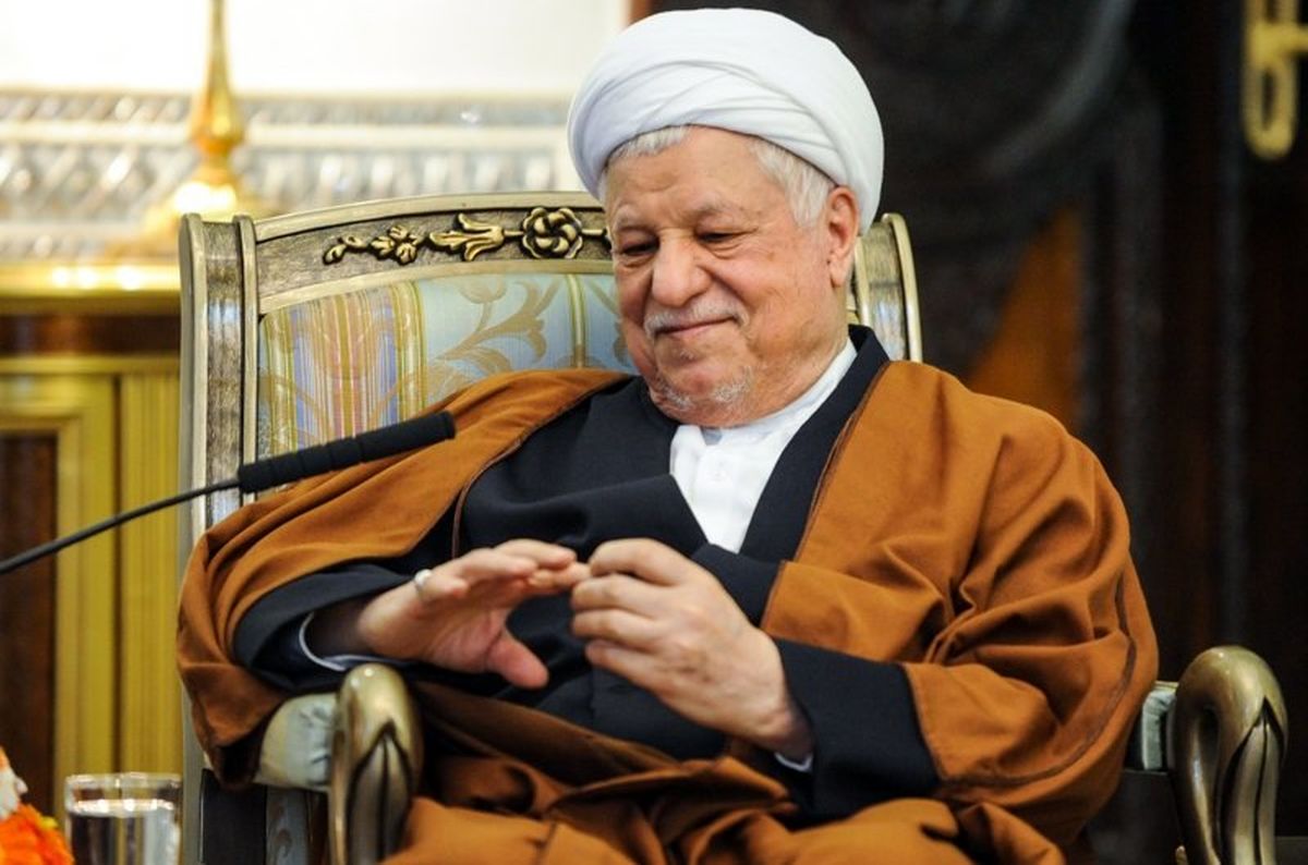 متروسواری هاشمی‌رفسنجانی و ۳ عضو دیگر خبرگان رهبری + عکس