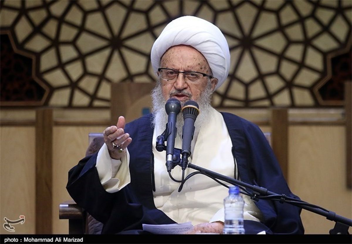 واکنش آیت‌الله مکارم به گرانی خانه و پوشک/کسانی که احتکار می‌کنند به بیماری صعب‌العلاج مبتلا می‌شوند