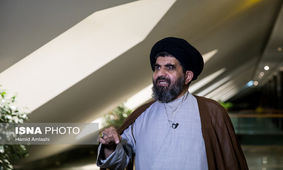 موسوی لارگانی: چرا باید درآمد مردم به ریال باشد، اما هزینه آنها به دلار؟