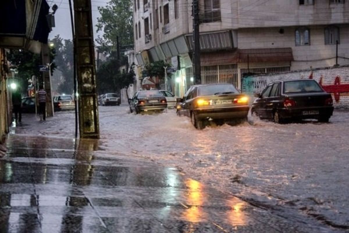 وزش شدید باد در گیلان/ هشدار آبگرفتگی معابر و جاری شدن سیلاب