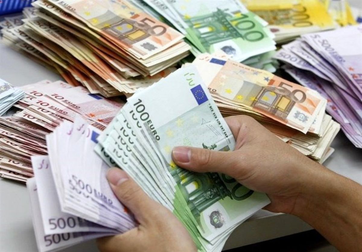 قیمت خرید دلار در بانک‎ها امروز ۹۷/۰۷/۲۱