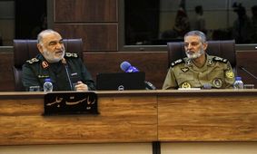 سرلشکر سلامی: ارتش و سپاه در جایگاهی هستند که می‌توانند برای همدیگر فدا شوند