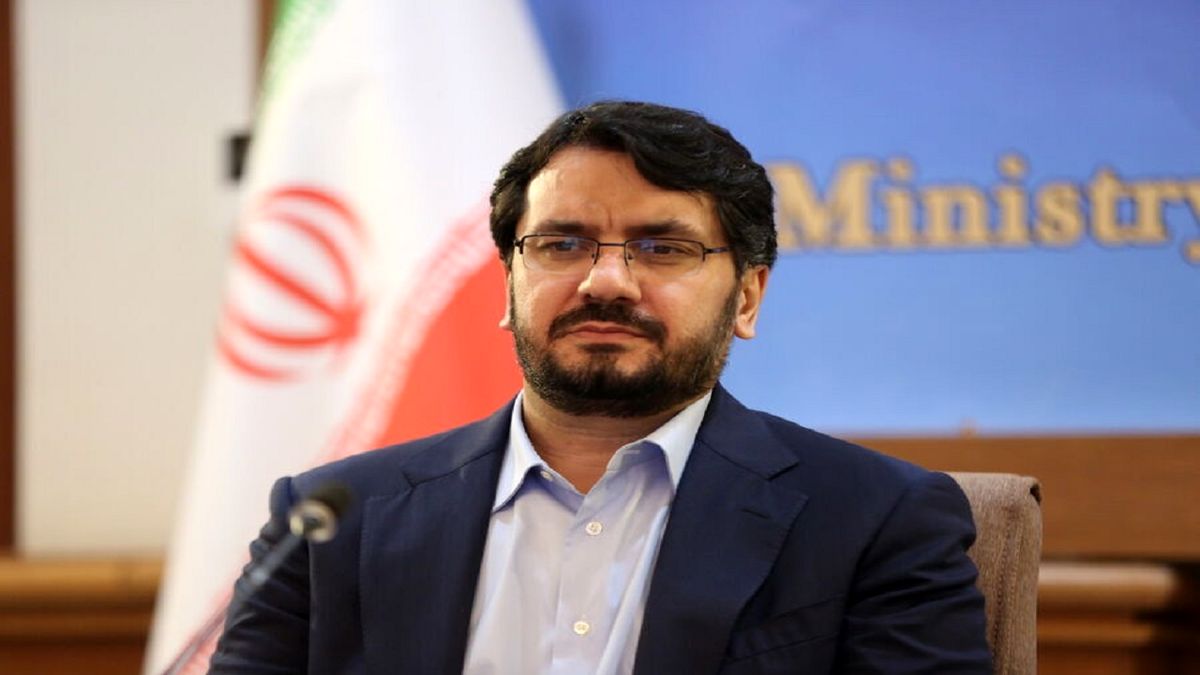 ضرب‌الاجل ۲ هفته‌ای وزیر راه و شهرسازی برای ساماندهی وضعیت شرکت هواپیمایی آتا

