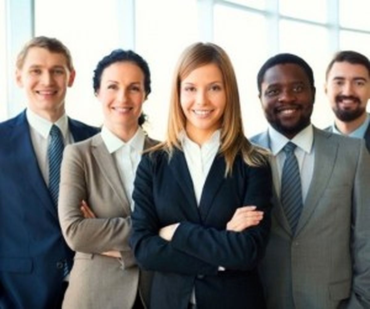 مهارت ها و توانایی هایی که برای یک کارمند نمونه بودن لازم دارید