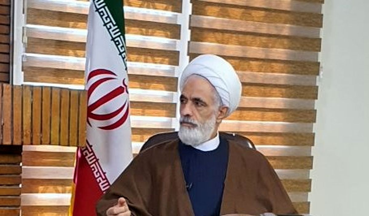  بدعت ها و خرافات و رفتارهای نادرست موجب وهن اسلام و اهل بیت و سوء استفاده دشمنان می گردد