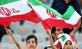 نامه رئیس فدراسیون به سازمان لیگ/برنامه ریزی برای حضور تماشاگران در هفته های آتی انجام شود