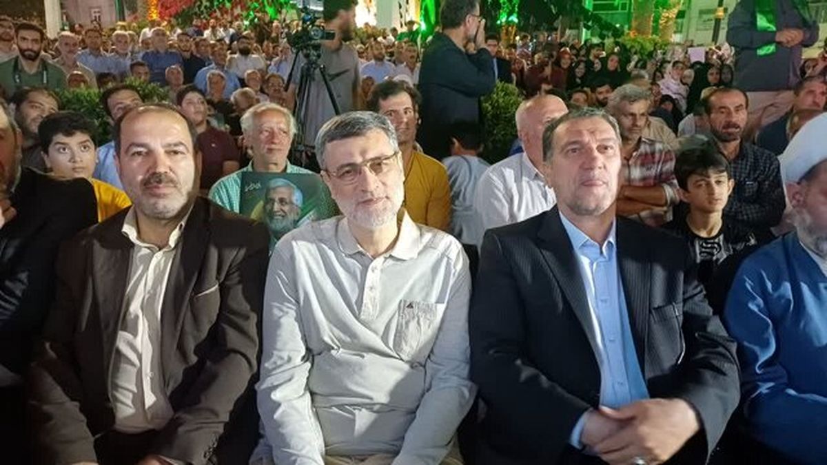 قاضی زاده هاشمی: امروز حمایت از جلیلی، حمایت از خط نورانی است/ بیگانگان توسط جریان نفوذ ‌خواص بر کشورها مسلط می‌شوند

