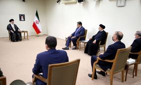 مقام معظم رهبری: تجربه ایران وونزوئلا نشان داد تنها راه پیروزی در برابر فشارهای آمریکا مقاومت است